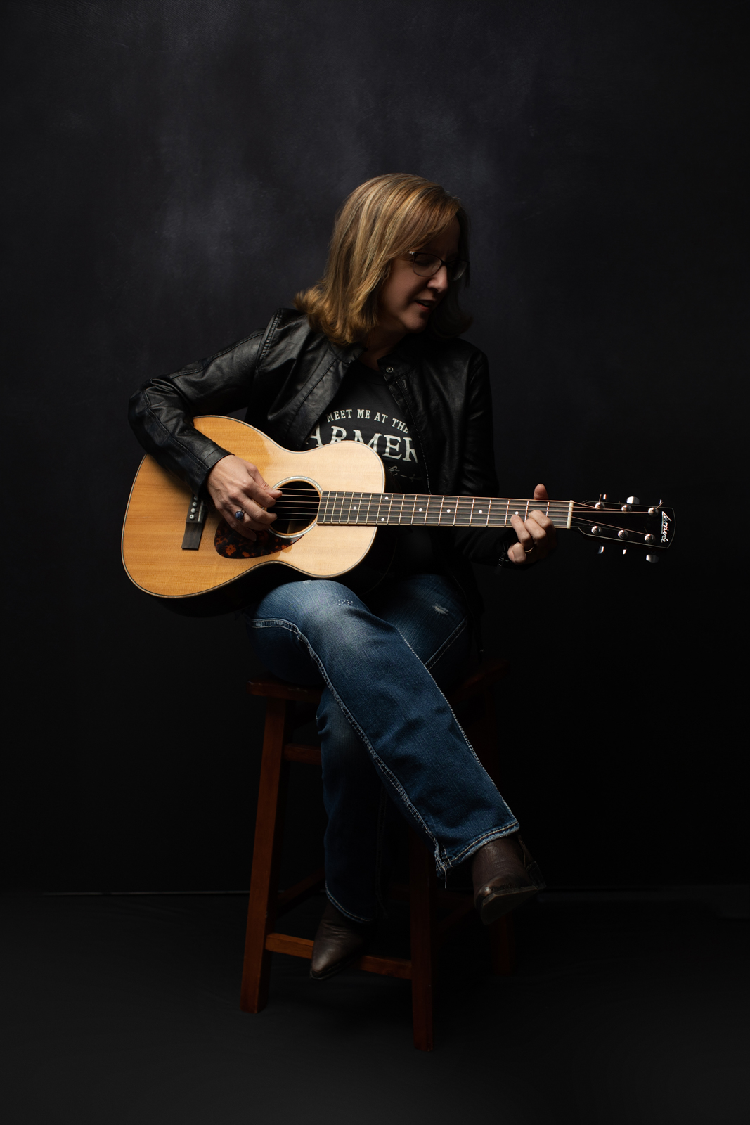 Sarah Peterson, Minnesota Songwriter • Music for Ads TV • Film • Movie • Artist Release